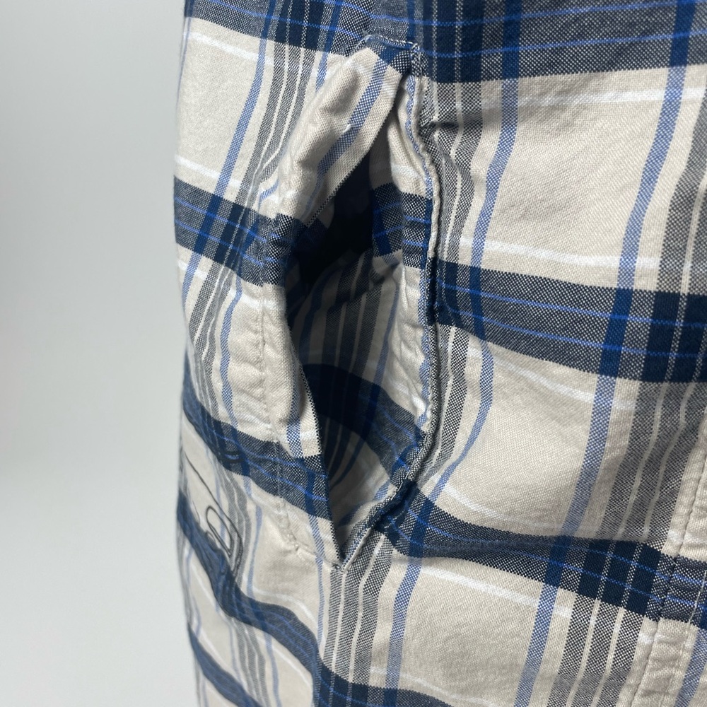 Beaster Button Down Shirt Medium Graphic Long Sle… - image 5